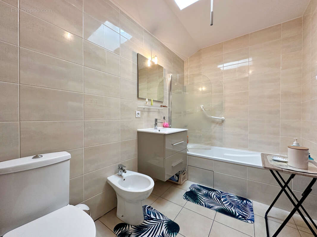 Maison à BOURGOIN-JALLIEU