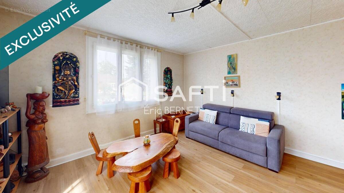 Photo 1 - Appartement à MEYZIEU