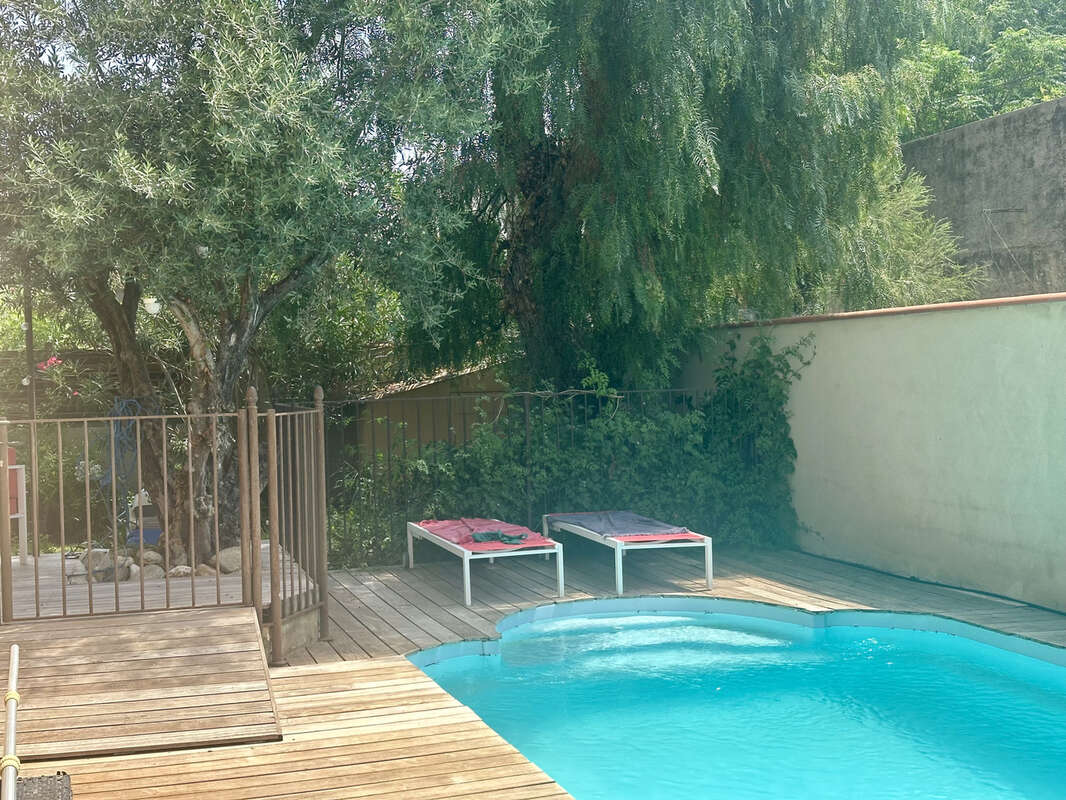 Maison de ville 4 chambres , Jardin , Piscine - photo 5