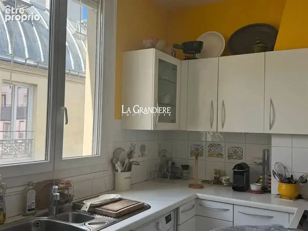 Paris 16 - Jasmin - 5ème étage - 4 pièces - 2 chambres - 92 m2 - - photo 3