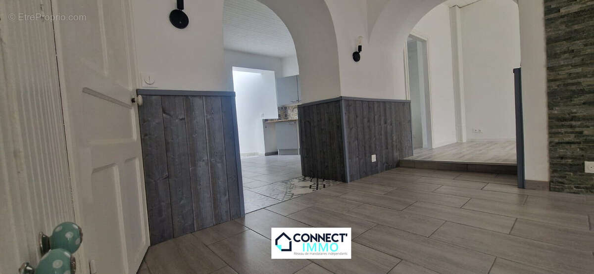 Maison à PLOUIGNEAU