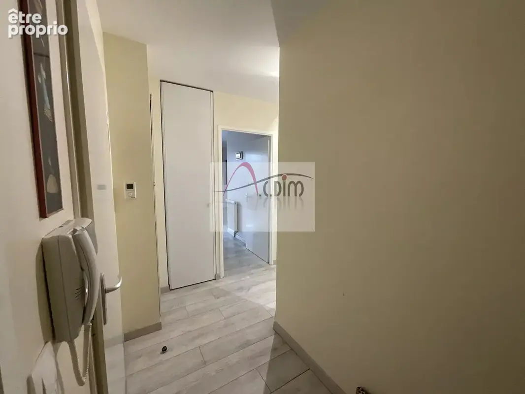 Appartement moderne à Vert-Saint-Denis - photo 7