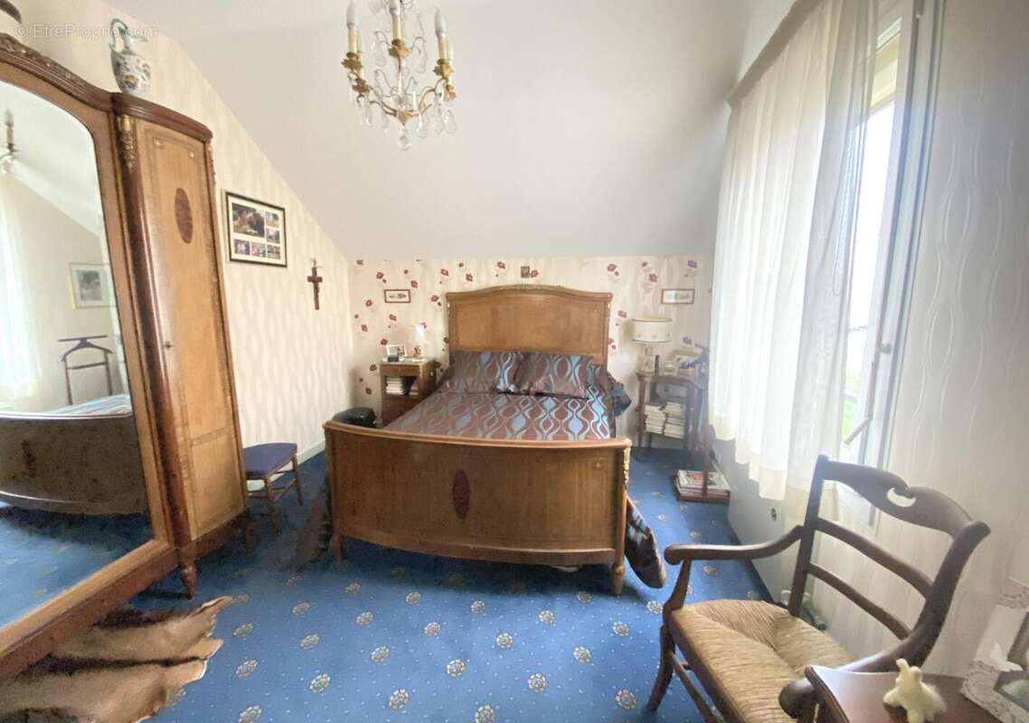 CH 3 - Maison à BOURGES