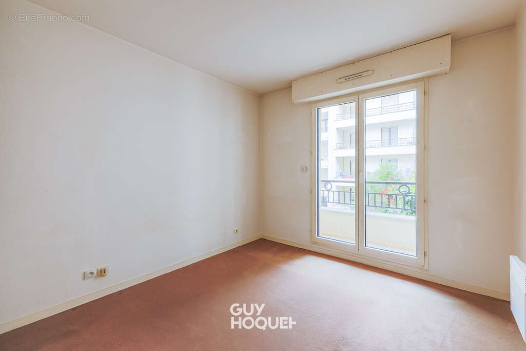 Appartement à ISSY-LES-MOULINEAUX