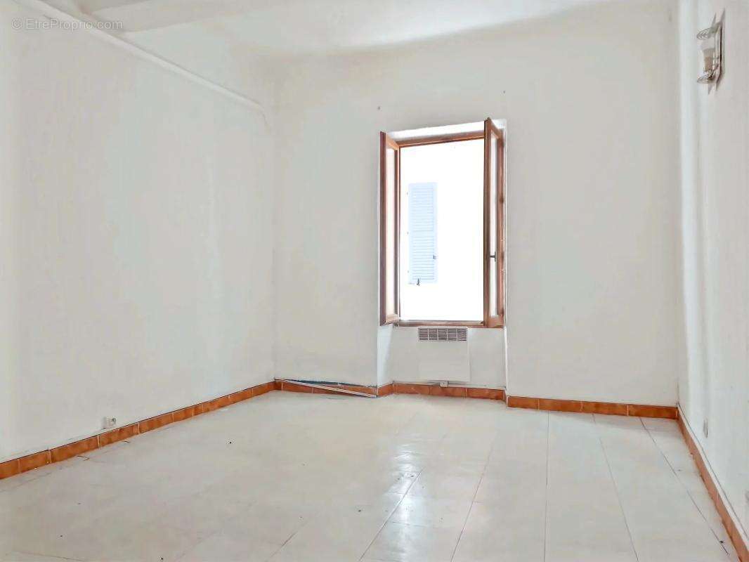 Appartement à OLLIOULES