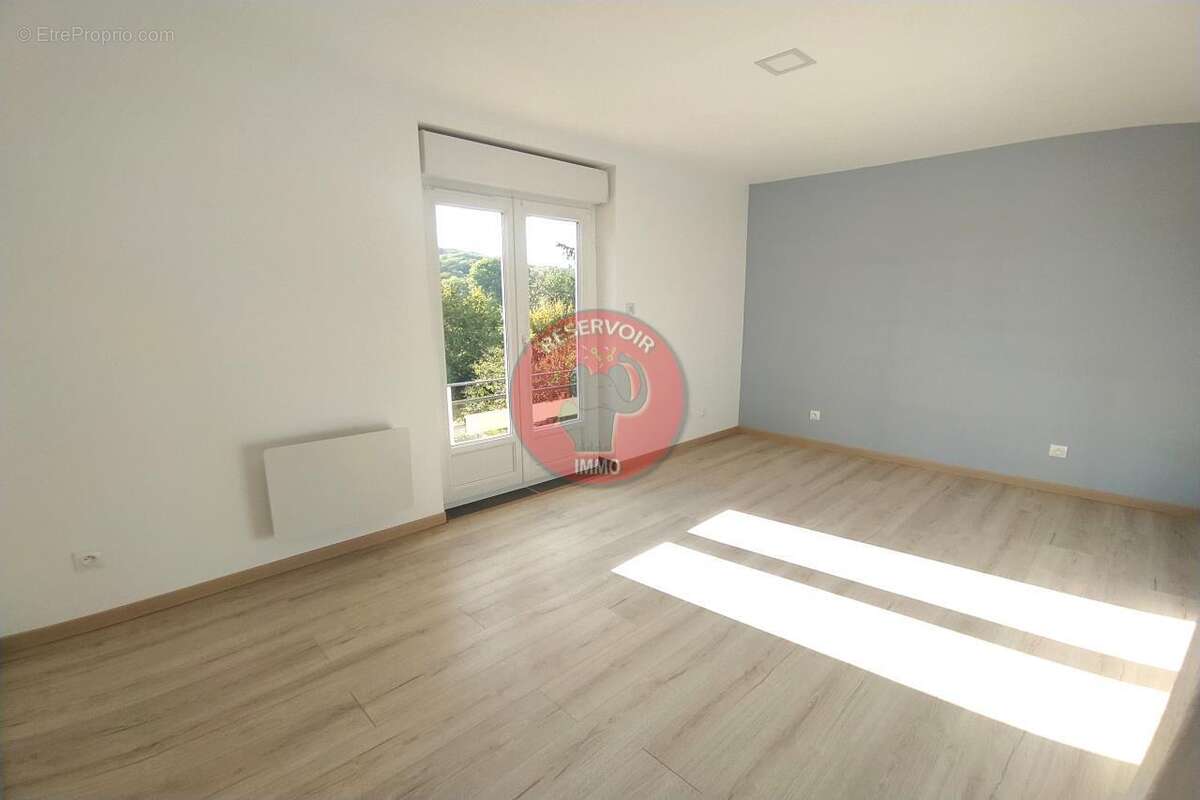 Maison à FAIN-LES-MONTBARD