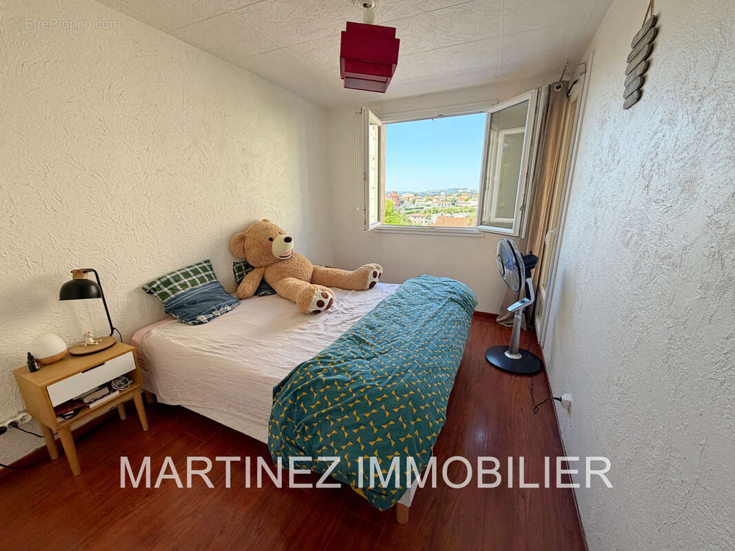 Appartement à CAGNES-SUR-MER