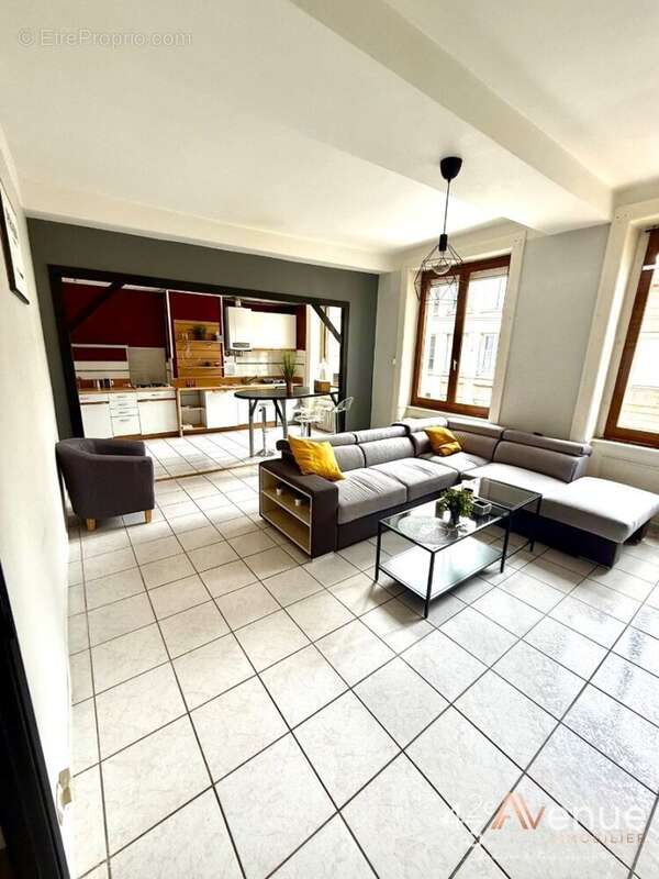 Appartement à SAINT-ETIENNE