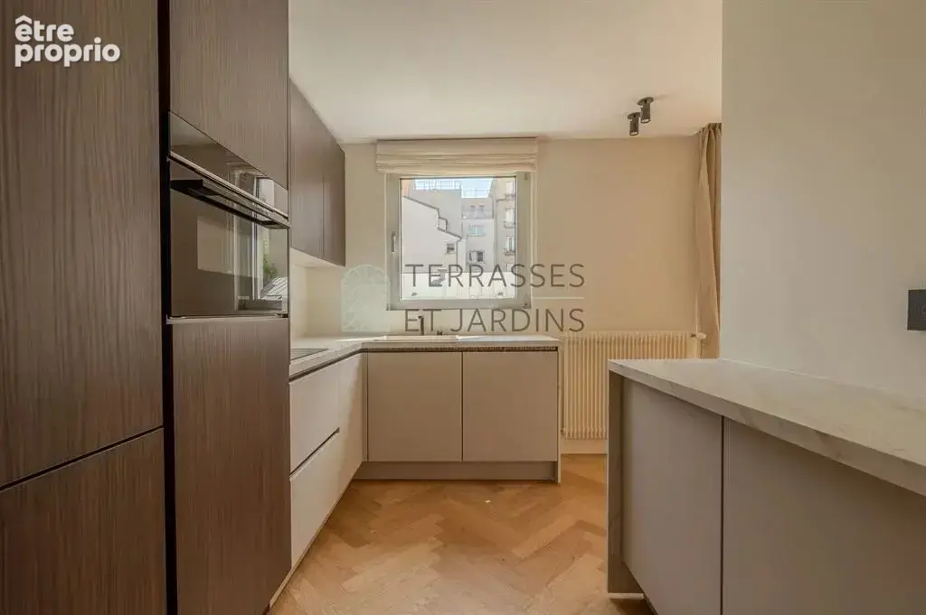 Paris 15 - Convention/Vaugirard - Appartement 2p - Balcon - photo 7