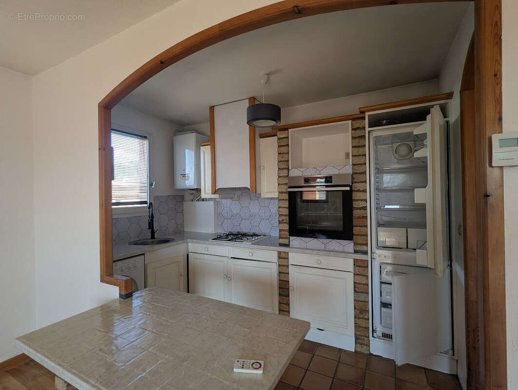 Appartement à MOUANS-SARTOUX
