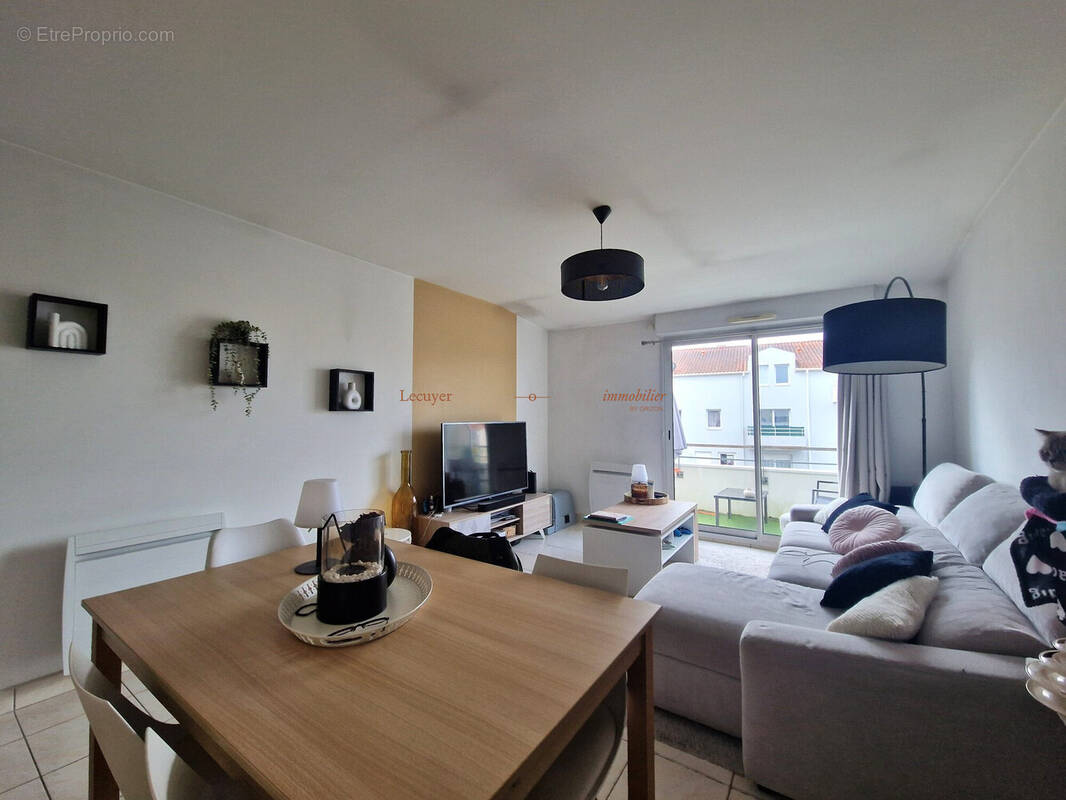Appartement à REZE
