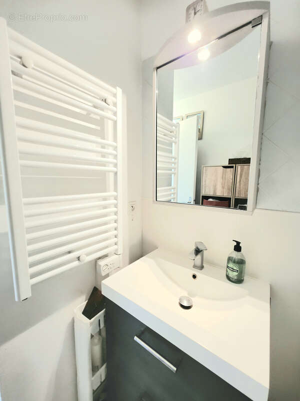 Appartement à HYERES