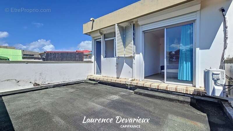 Maison à CAPESTERRE-BELLE-EAU