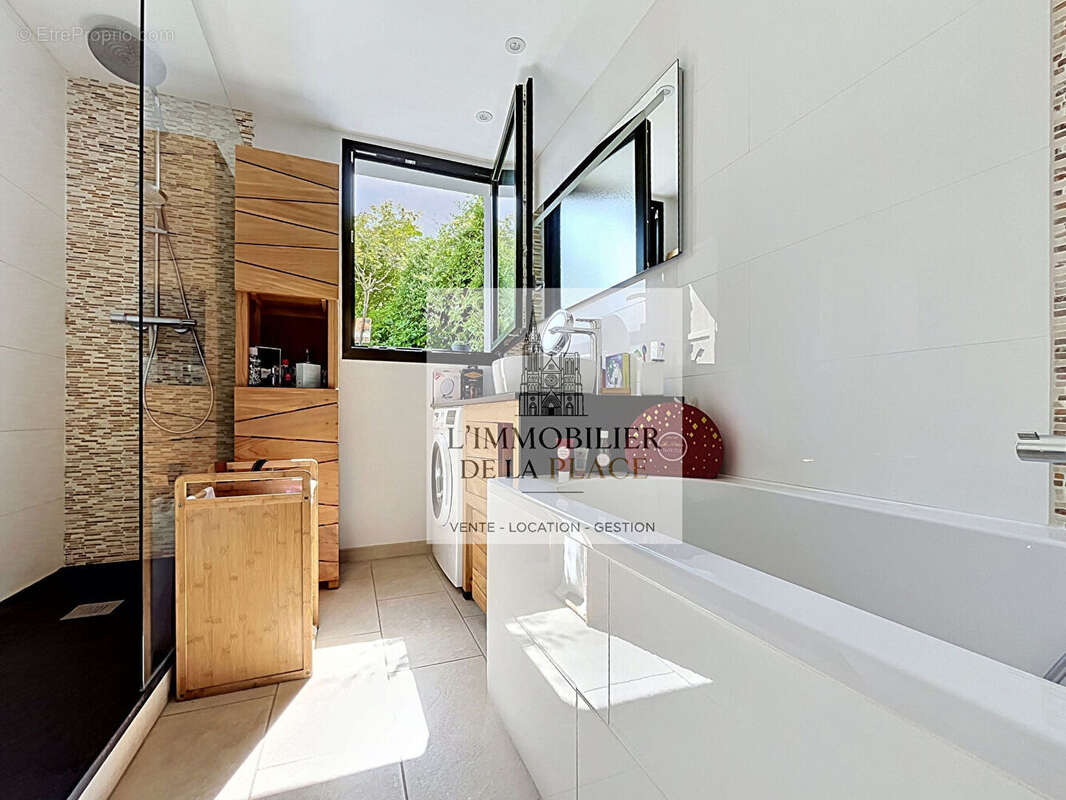 Maison Soissons 5 pièces 116m2 au sol.. - photo 9
