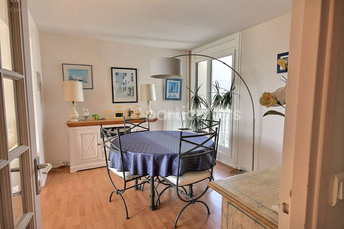 Appartement à FONTENAY-AUX-ROSES