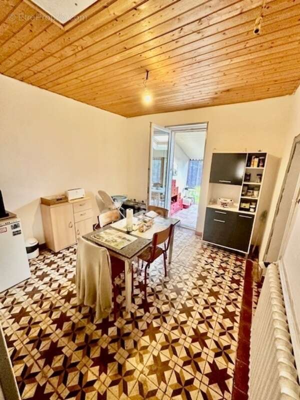 Appartement à CARHAIX-PLOUGUER