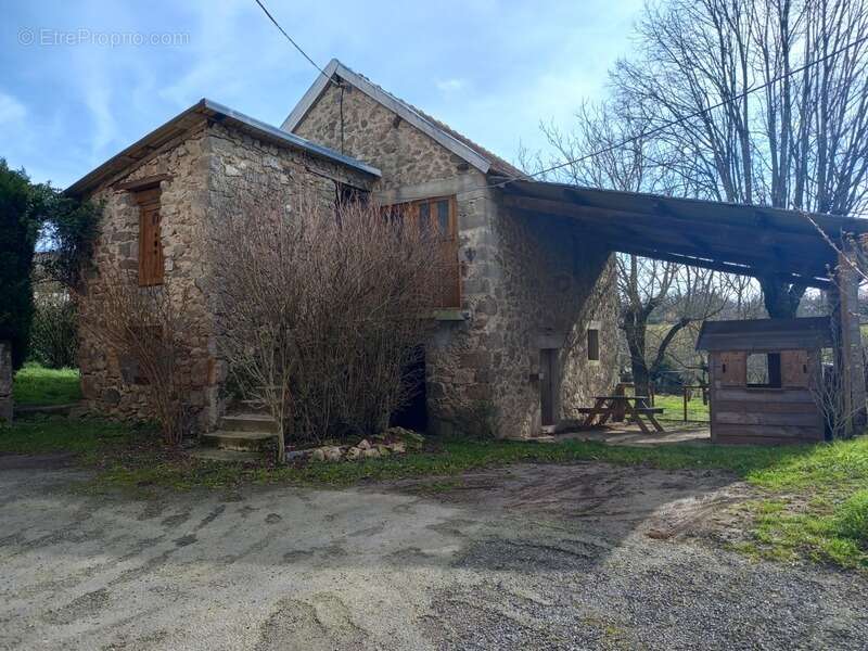 Maison à LA BASTIDE-L&#039;EVEQUE