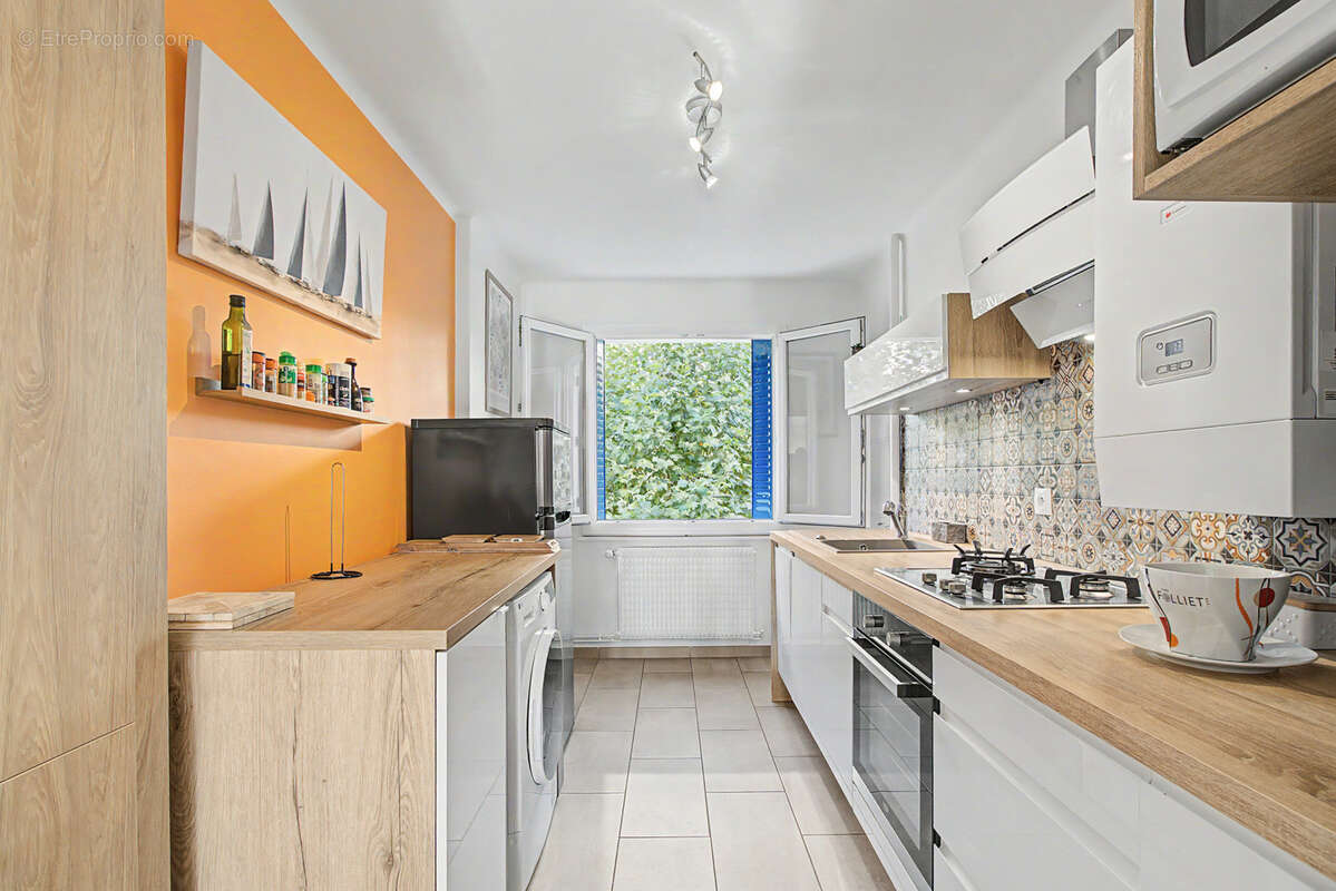 ANNECY CENTRE   T3 de 64 m2 avec balcon - photo 5