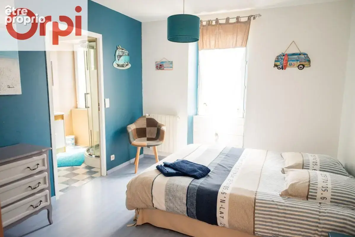 Maison de charme en pierre avec piscine – Thairé - photo 9