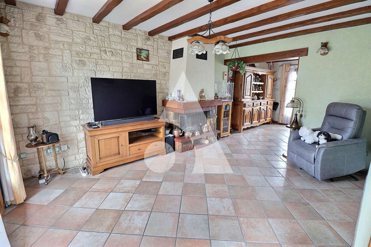 Maison à AUVERS-SUR-OISE