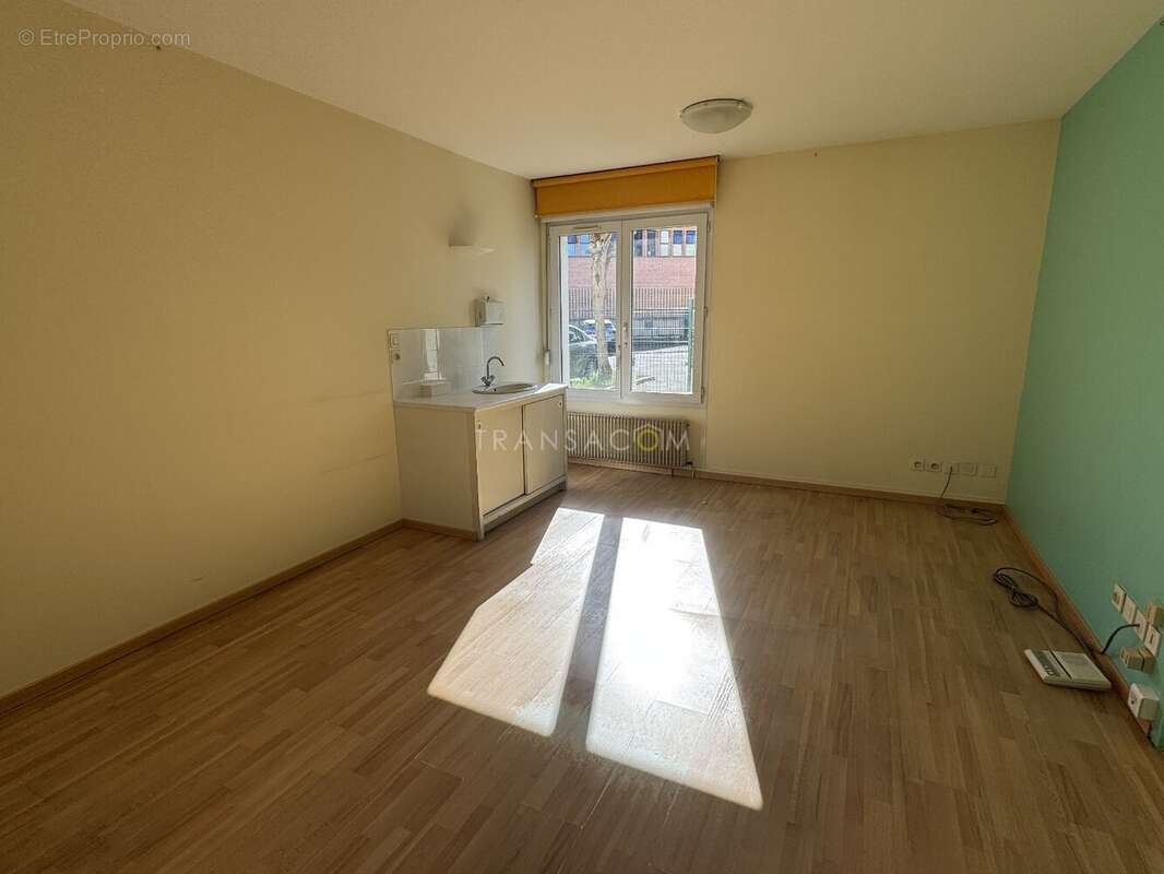 Commerce à SAINT-PIERRE-DES-CORPS