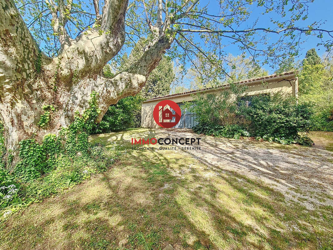 Maison à ROQUEMAURE