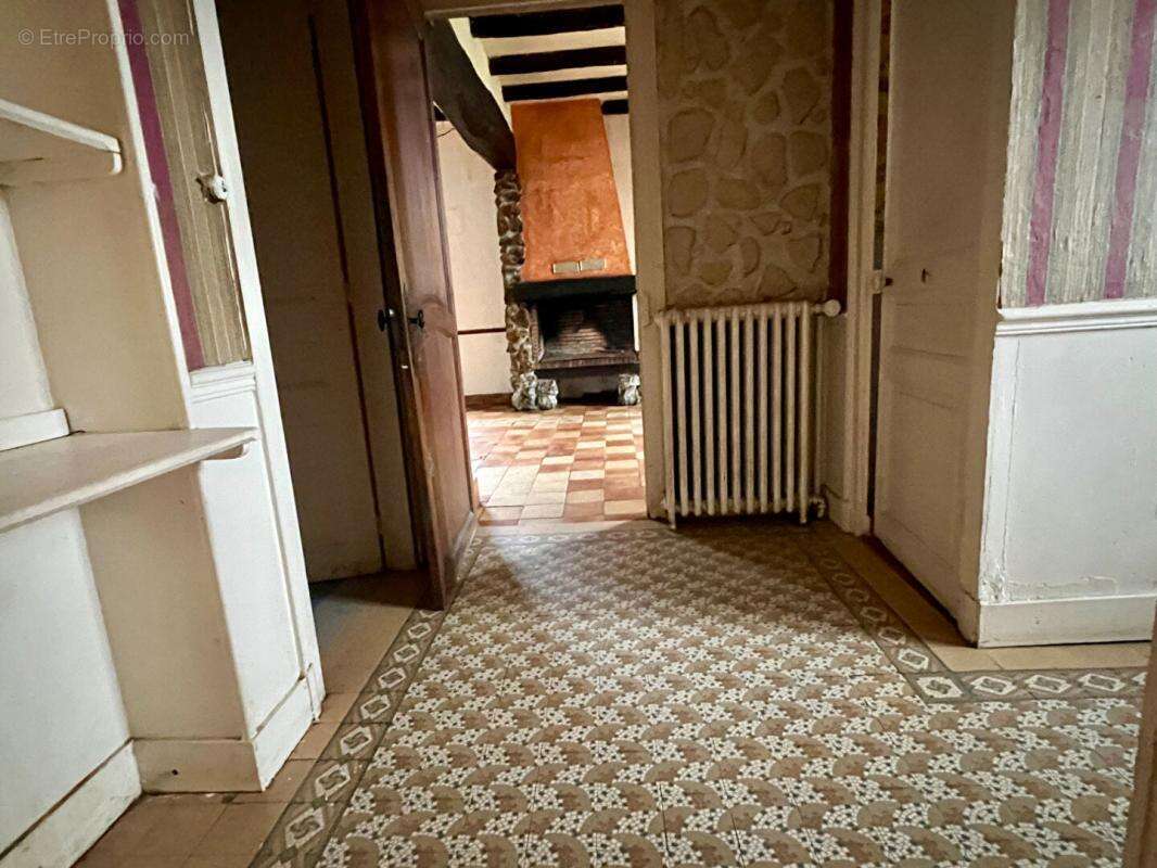 Maison à SAVIGNY-SUR-BRAYE