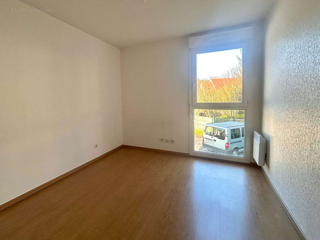 Appartement à VERNEUIL-EN-HALATTE