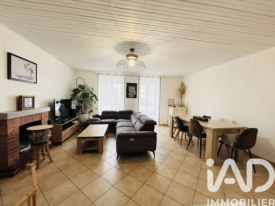 Photo 1 - Maison à SOUDAN