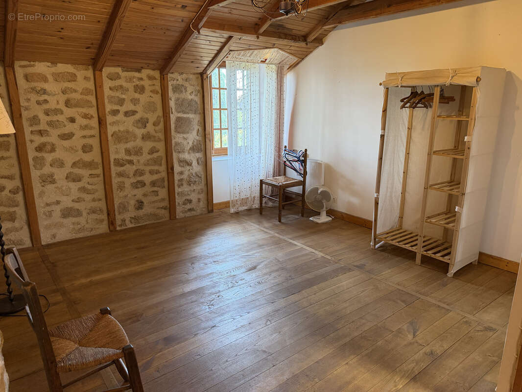 Charme corrézien et potentiel locatif au cœur de la vallée de la Dordogne - photo 6