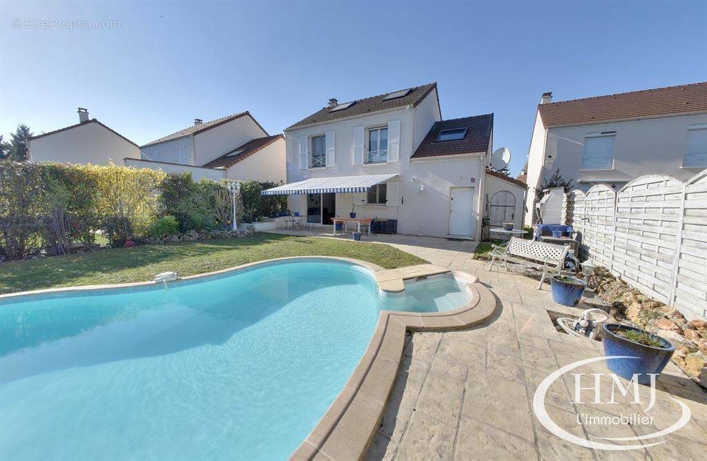 Maison à BONDOUFLE