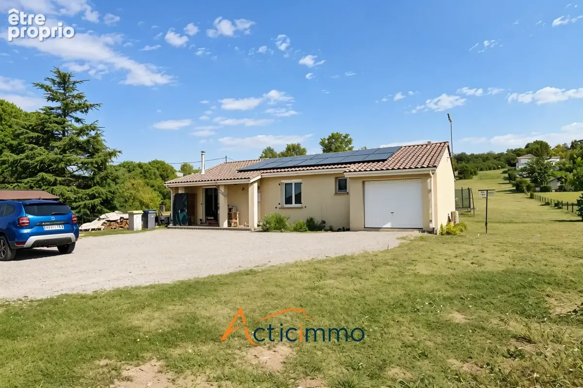 Photo Maison à Saint-Sulpice-Sur-Leze au prix de 241 000€