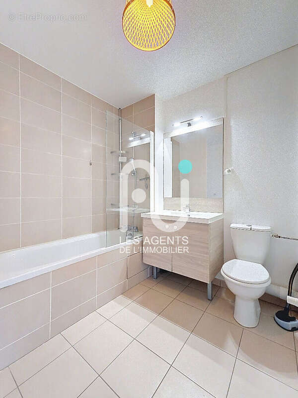 Appartement à GENNEVILLIERS