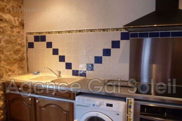 Maison à NISSAN-LEZ-ENSERUNE