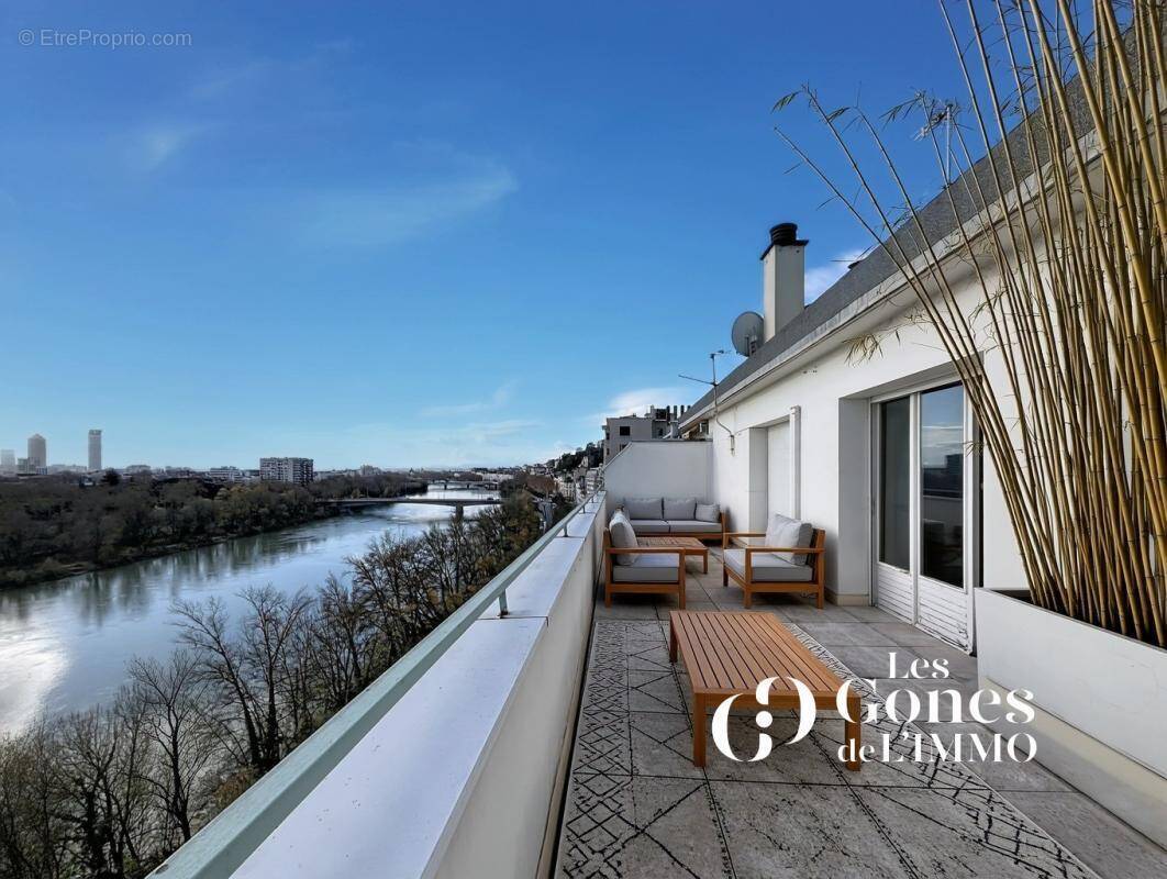 Appartement à CALUIRE-ET-CUIRE