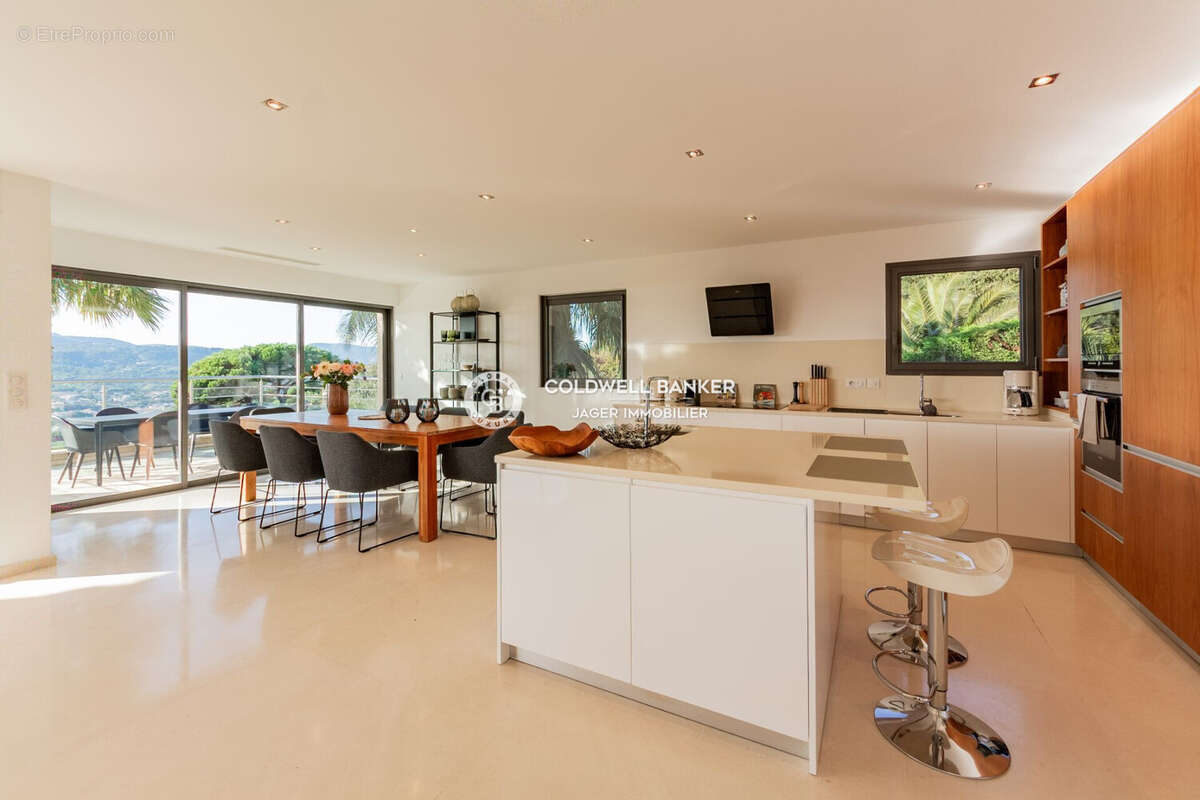 Maison à SAINTE-MAXIME