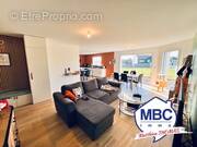 Maison à MONTREVAULT