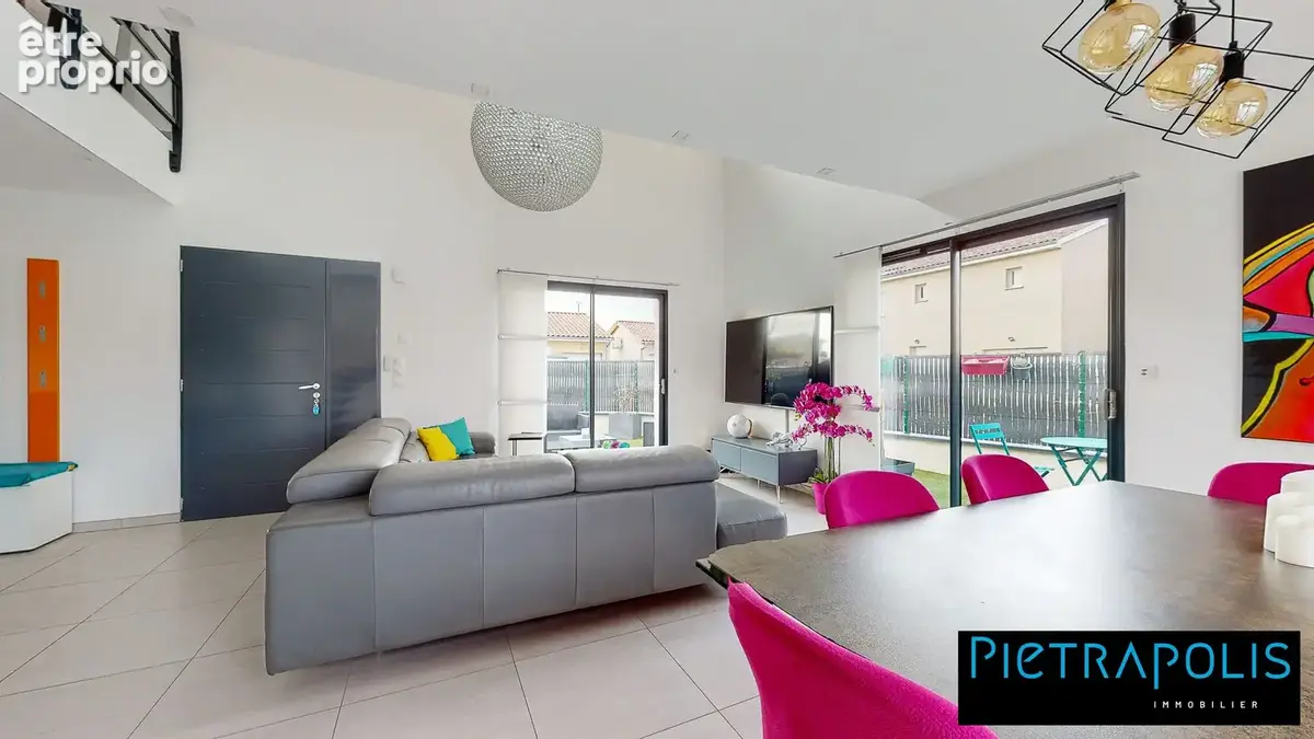 Maison 120 m² à Corcelles-En-Beaujolais  - photo 7