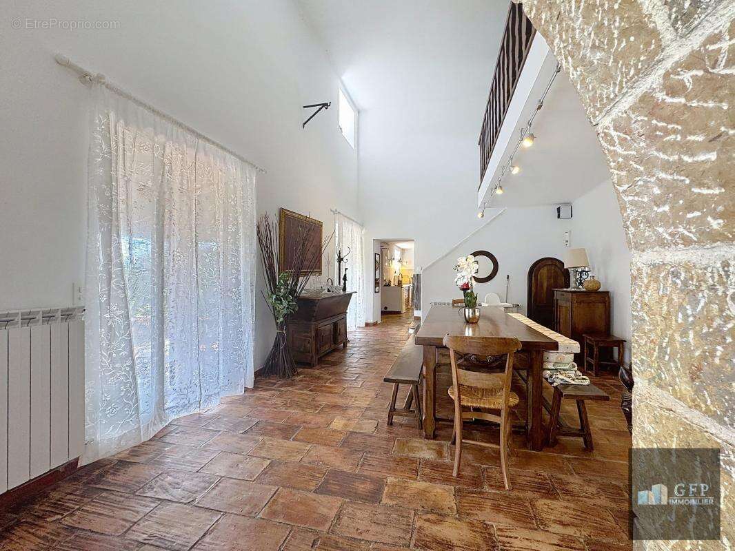 Bastide d’exception à Seillans (18è siècle) - photo 6