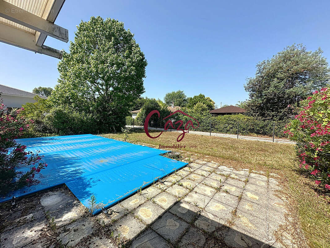 Maison à CAMBLANES-ET-MEYNAC