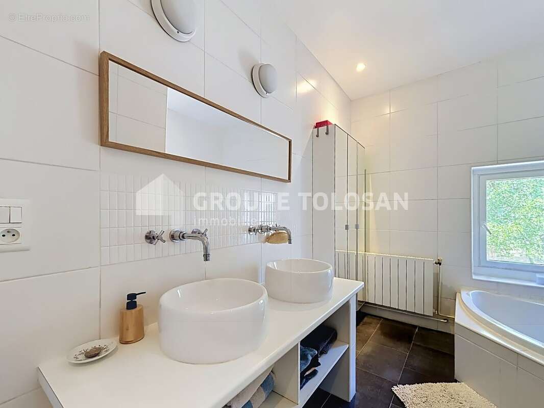 Maison 255 m² à Lavaur  - photo 13