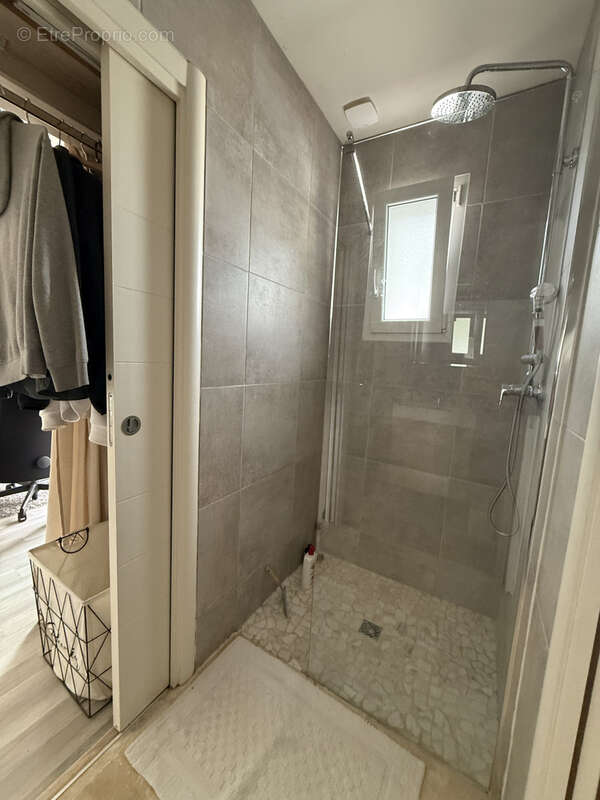 Maison contemporaine de plain-pied   Prestations de qualité   4 chambres - photo 9