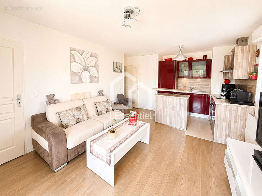 Appartement à VERNEUIL-SUR-SEINE