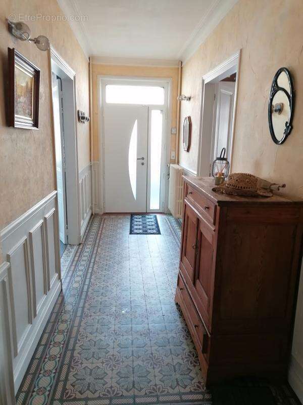 Maison à BEAUREVOIR