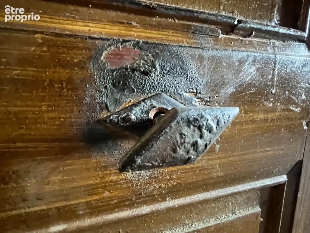 BEAUMARCHES MAISON de 1720 en pierres, 3 chambres, dans son jus, avec grange  et jardin 680m2, école et commerces de proximité,  - photo 7