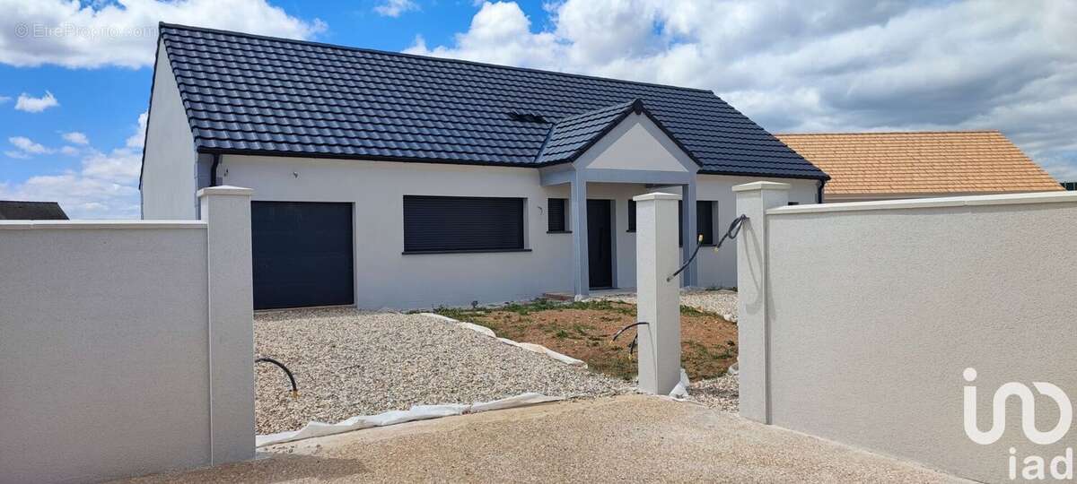 Photo 2 - Maison à MISEREY