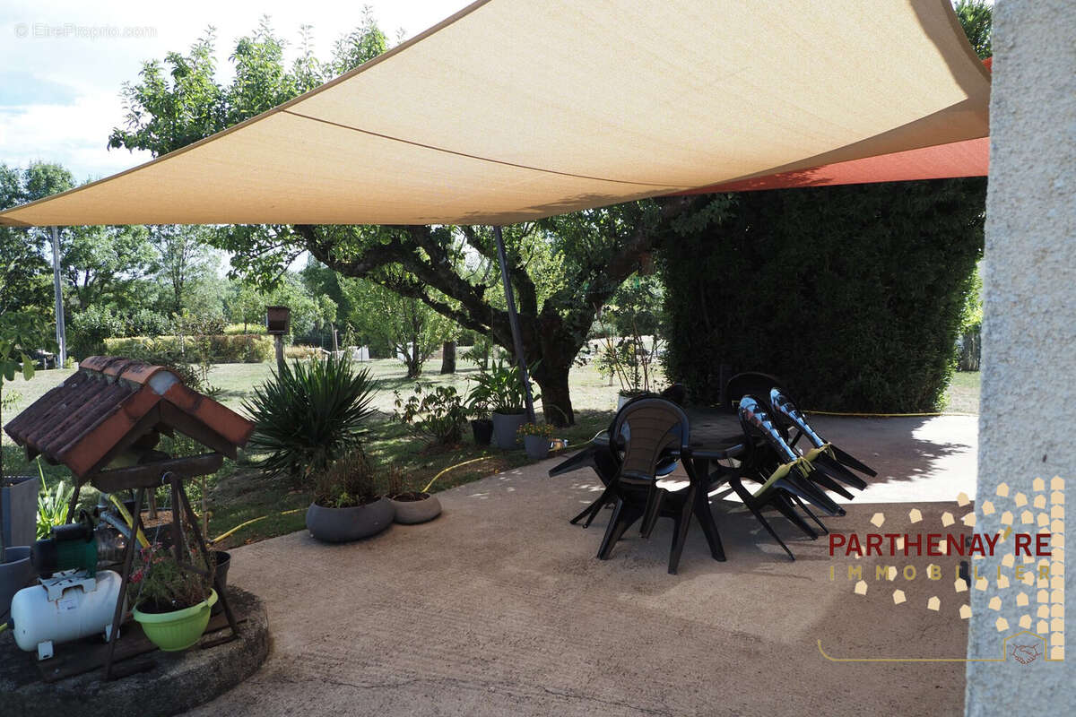 Maison à SAINT-PARDOUX