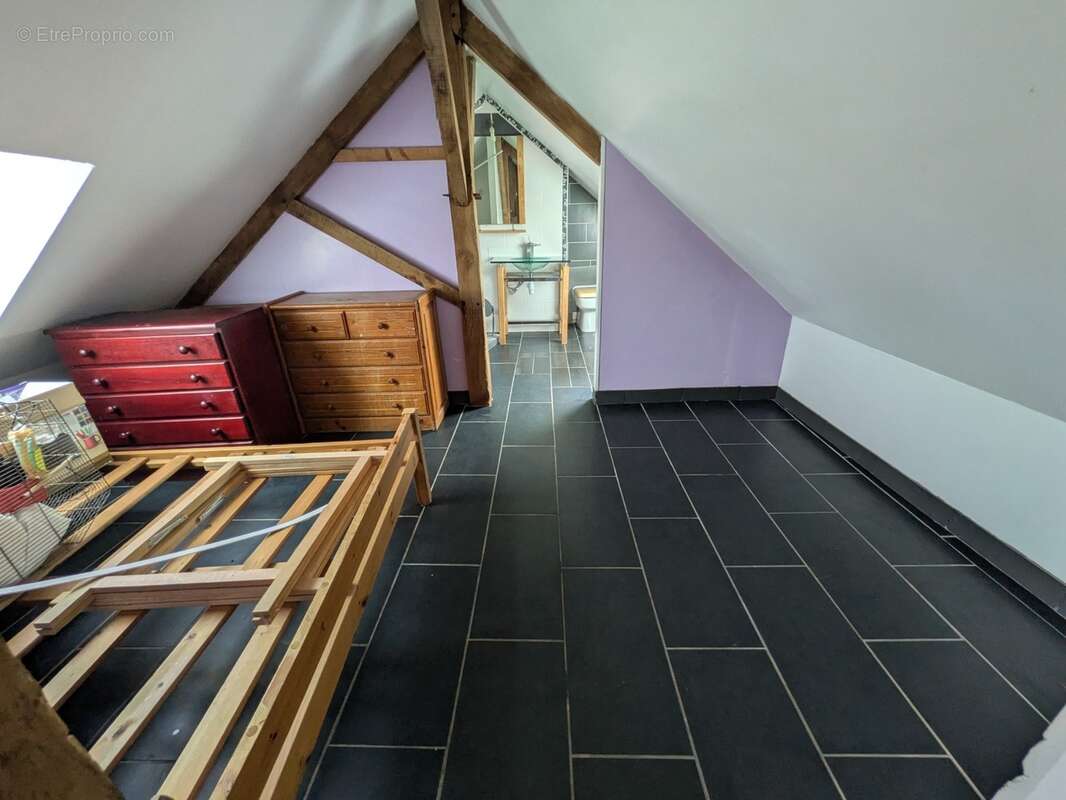 Ploerdut maison en rez de chaussée surélevé de 6 pièces de 130m² environ parcelle clôturée de 1327m² - photo 11