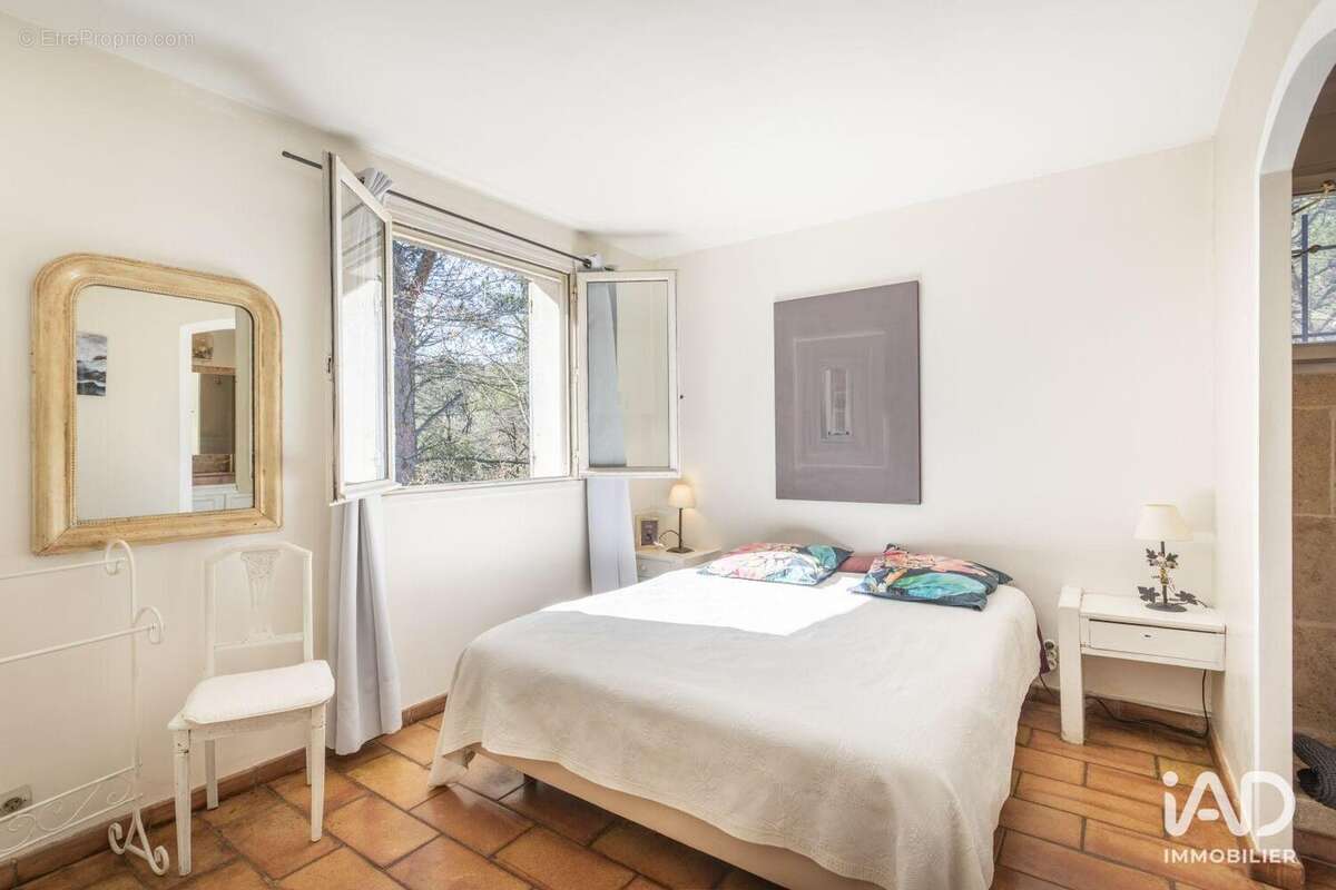 Photo 9 - Maison à TRETS