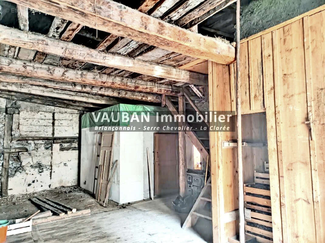 Maison à VAL-DES-PRES